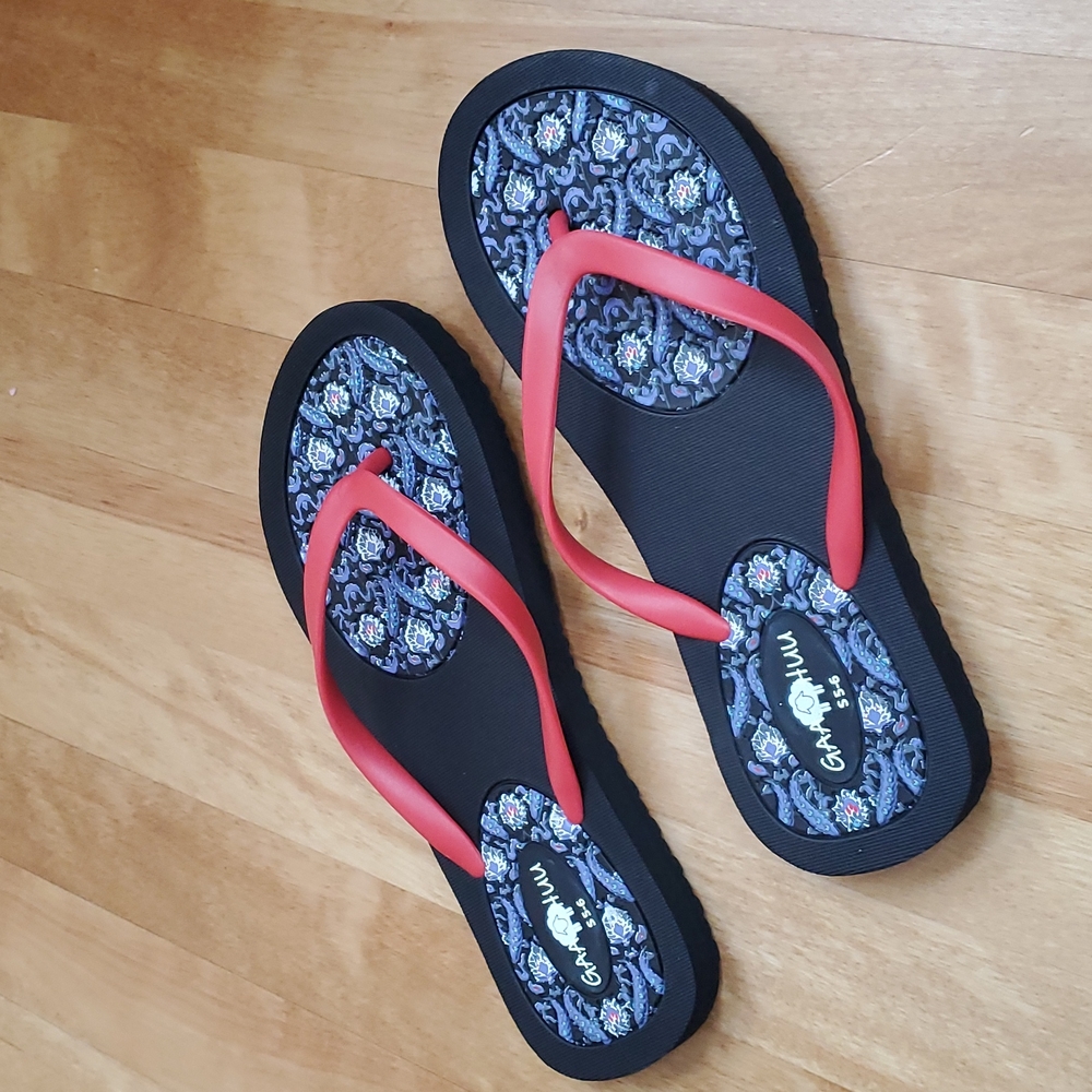 Gaahuu flip flops size S(5-6)